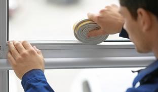 Для достижения максимальной теплоизоляции пластиковые окна должны комплектоваться энергосберегающими стеклопакетами.